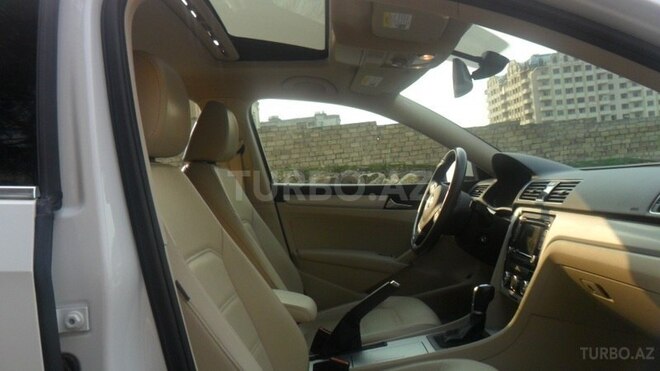 Volkswagen Passat 2013, 92,000 km - 2.5 l - Bakı