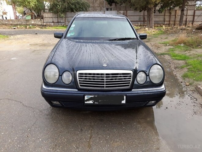 Mercedes E 240 1998, 212,000 km - 2.4 l - Bakı