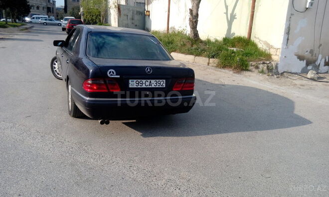 Mercedes E 240 1998, 2,538,558 km - 2.4 l - Bakı