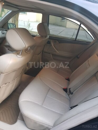 Mercedes E 240 2000, 270,000 km - 2.4 l - Mingəçevir