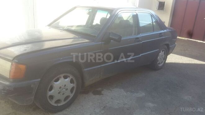 Mercedes 190 1991, 300,000 km - 1.8 л - Şəmkir