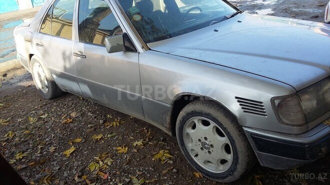 Mercedes E 300 1991, 380,000 km - 3.0 л - Bakı