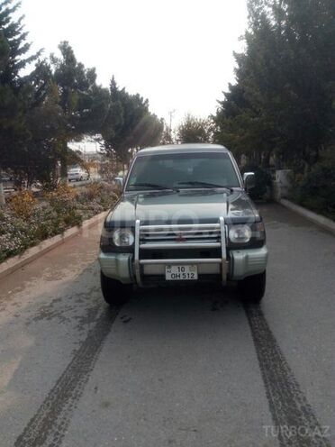 Mitsubishi Pajero 1991, 250,000 km - 2.5 l - Bakı