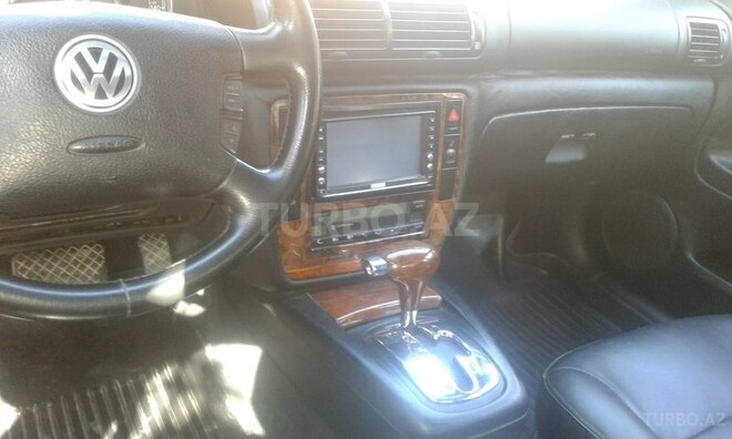Volkswagen Passat 2000, 280,000 km - 2.8 l - Bakı