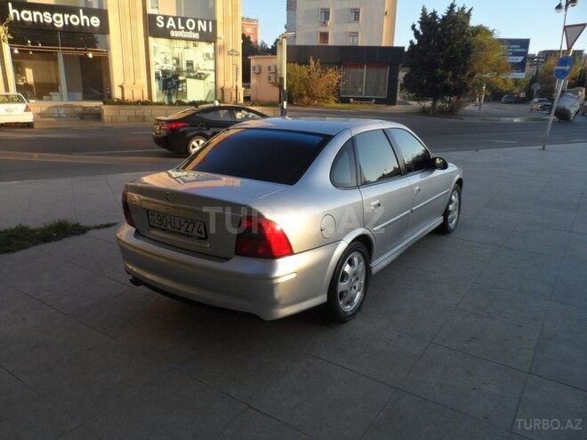 Opel Vectra 1999, 147,000 km - 1.8 l - Bakı