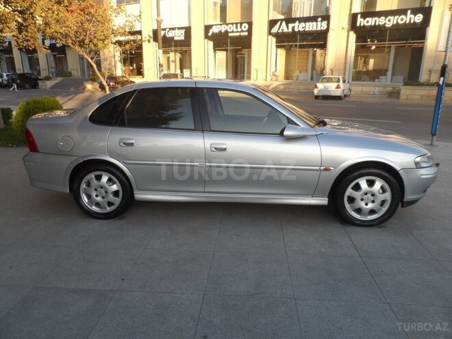 Opel Vectra 1999, 147,000 km - 1.8 l - Bakı