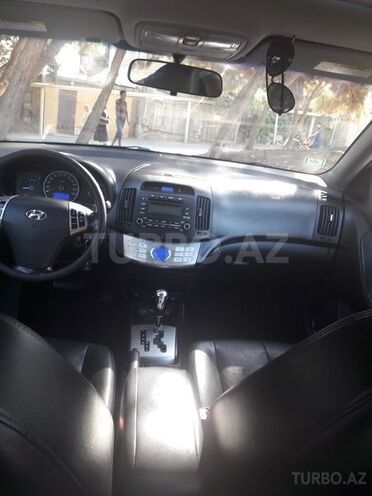 Hyundai Elantra 2009, 200,000 km - 2.0 л - Bakı