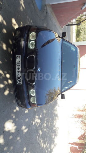 BMW 528 1998, 300,000 km - 2.8 л - Bakı