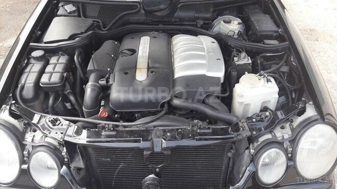 Mercedes E 270 2000, 278,000 km - 2.7 l - Bakı