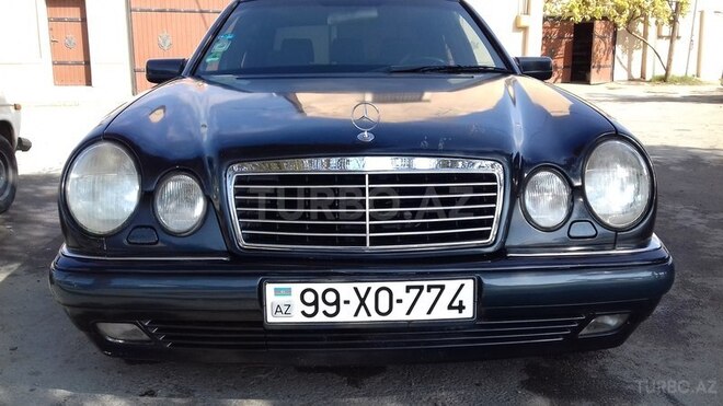 Mercedes E 230 1997, 282,000 km - 2.3 l - Bakı