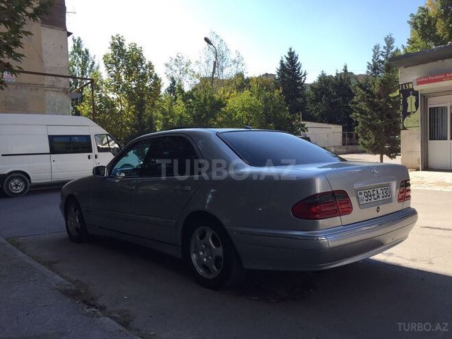 Mercedes E 240 2000, 286,125 km - 2.6 l - Bakı