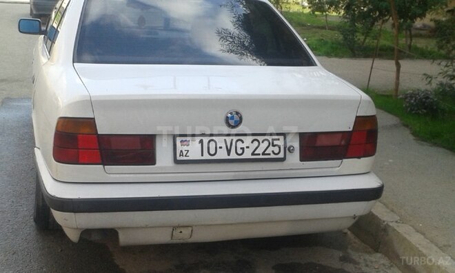 BMW 525 1995, 300,000 km - 2.5 l - Bakı