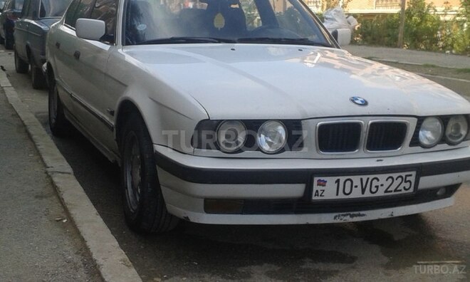 BMW 525 1995, 300,000 km - 2.5 l - Bakı
