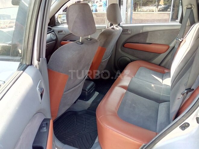 Mitsubishi Airtrek 2001, 221,992 km - 2.0 л - Sumqayıt