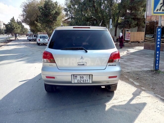 Mitsubishi Airtrek 2001, 221,992 km - 2.0 л - Sumqayıt
