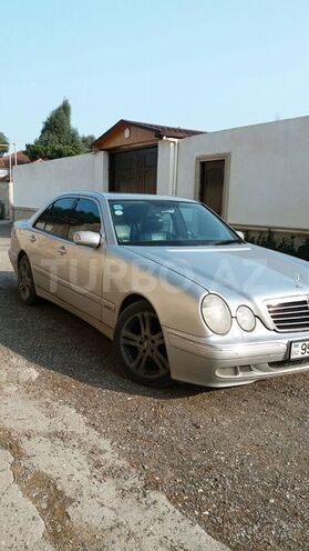 Mercedes E 320 2000, 480,100 km - 3.2 l - Bakı