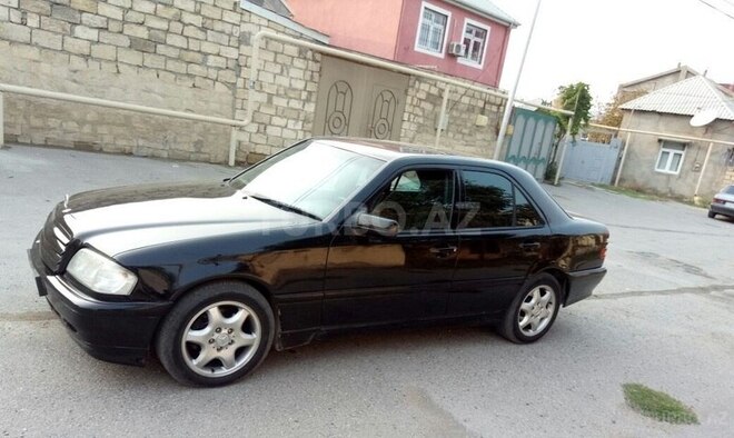 Mercedes C 280 1999, 265,000 km - 2.8 l - Bakı