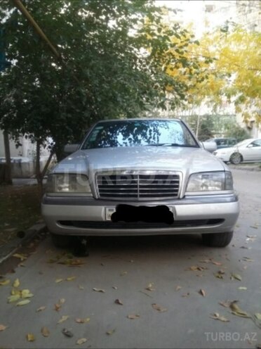 Mercedes C 280 1995, 178,000 km - 2.8 l - Bakı