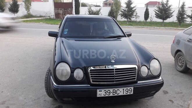 Mercedes E 230 1996, 418,000 km - 2.3 l - Bakı
