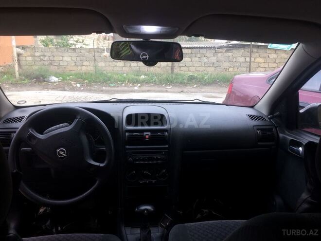 Opel Astra 2003, 178,000 km - 1.6 l - Bakı