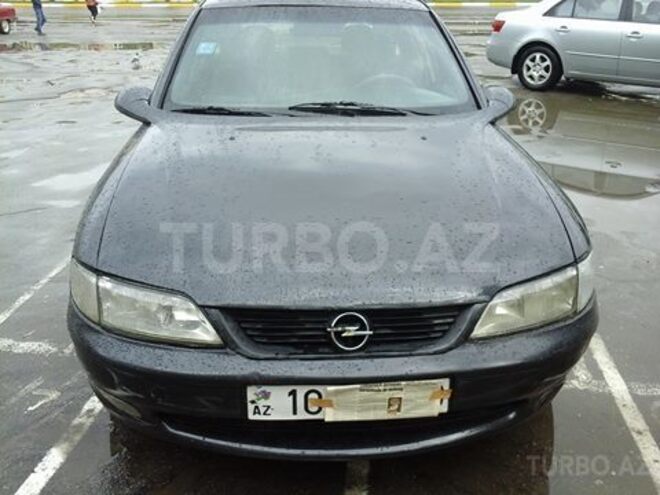 Opel Vectra 1996, 290,000 km - 1.6 l - Sumqayıt