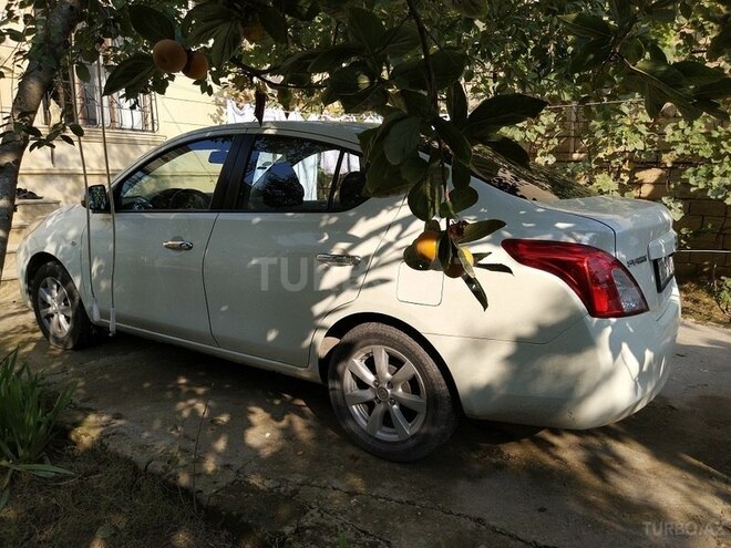 Nissan Sunny 2013, 115,617 km - 1.5 л - Bakı