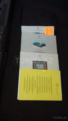 Mercedes E 240 2000, 235 km - 2.6 l - Gəncə