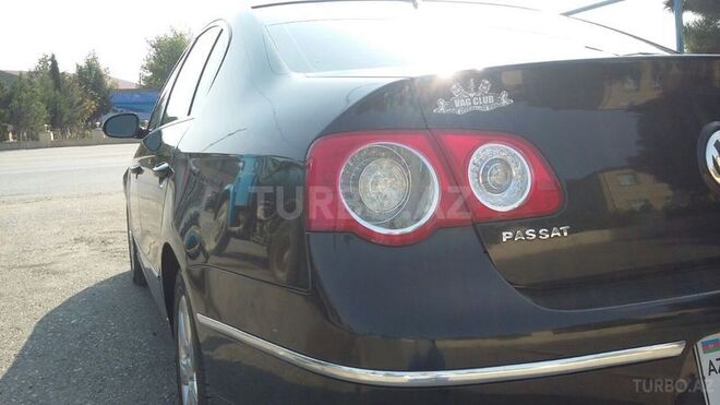 Volkswagen Passat 2005, 223,000 km - 2.0 л - Bakı