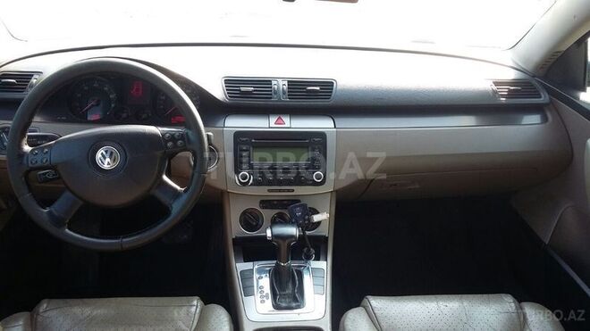 Volkswagen Passat 2005, 223,000 km - 2.0 л - Bakı