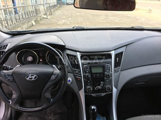 Hyundai Sonata 2010, 96,000 km - 2.4 l - Quba