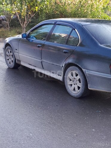 BMW 520 1997, 369,000 km - 2.0 л - Bakı