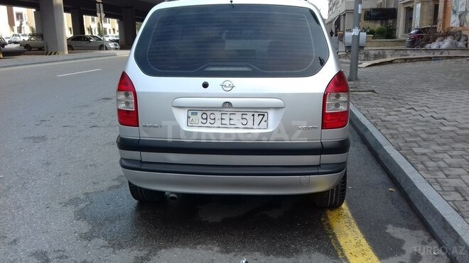 Opel Zafira 2004, 359,000 km - 2.0 л - Bakı
