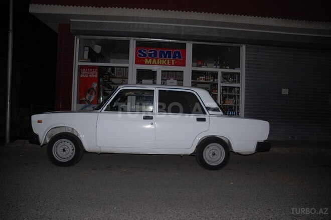 LADA (VAZ) 2107 2009, 64,000 km - 1.6 l - Oğuz