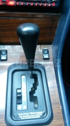 Mercedes E 220 1994, 236,000 km - 2.2 l - Bakı