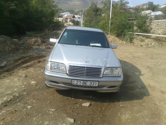 Mercedes C 240 2000, 190,000 km - 0.3 l - Gəncə