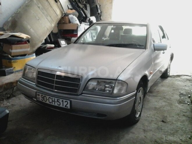 Mercedes C 220 1994, 275,000 km - 2.2 l - Bakı