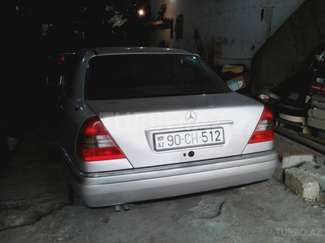 Mercedes C 220 1994, 275,000 km - 2.2 l - Bakı