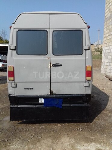 Mercedes 208 D 1992, 410,572 km - 2.2 l - Tovuz