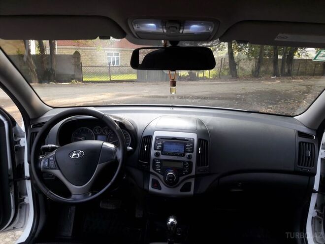 Hyundai i30 2009, 190,000 km - 1.6 л - Bakı