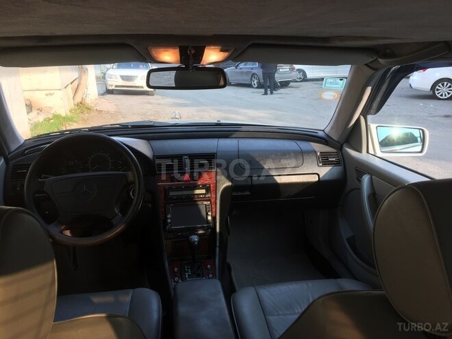 Mercedes C 230 1997, 169,000 km - 2.3 л - Bakı