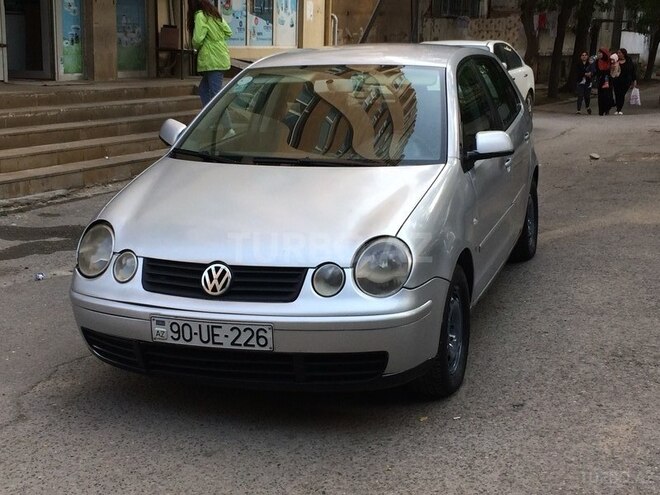 Volkswagen Polo 2004, 256,000 km - 1.4 l - Bakı