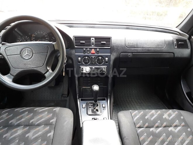 Mercedes C 220 1999, 454,000 km - 2.2 л - Sumqayıt