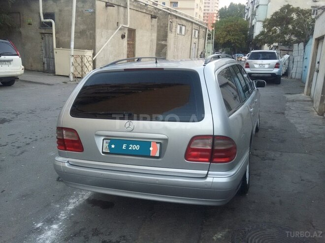 Mercedes E 200 2000, 300,000 km - 2.0 l - Bakı