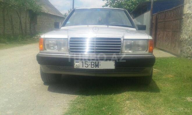 Mercedes 190 1991, 221,000 km - 1.8 l - Balakən