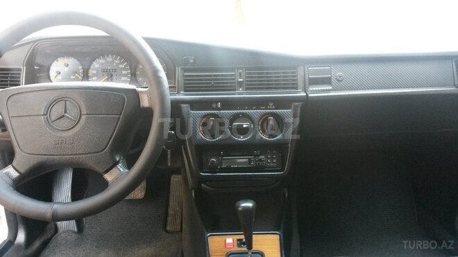 Mercedes 190 1991, 270,000 km - 2.0 l - Bakı