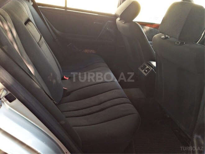 Mercedes E 220 1998, 222,111 km - 2.2 л - Bakı