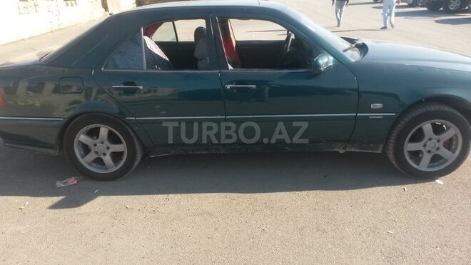 Mercedes C 180 1995, 275,000 km - 1.8 л - Sumqayıt