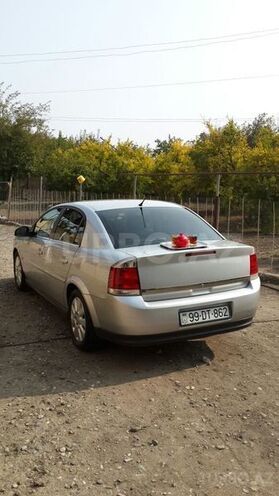 Opel Vectra 2003, 205,000 km - 2.2 л - Füzuli