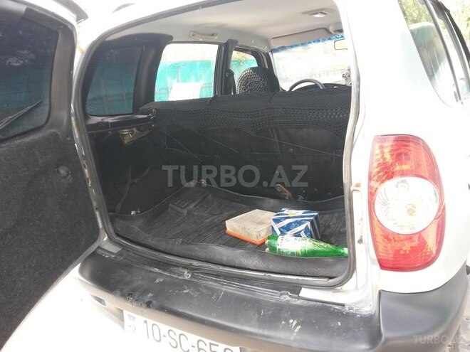 Chevrolet Niva 2008, 111,380 km - 1.8 l - Şamaxı