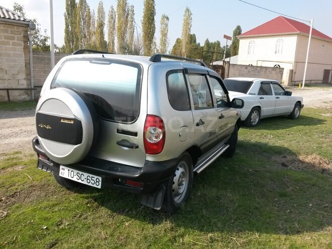 Chevrolet Niva 2008, 111,380 km - 1.8 l - Şamaxı